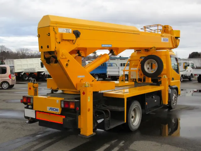 三菱 キャンター PA-FE73DEY(2WD)の写真4