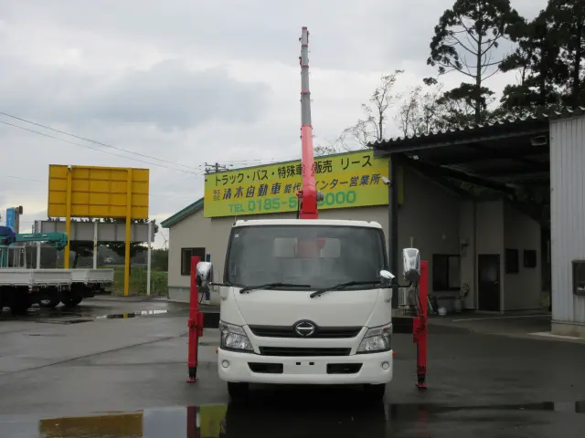 日野 デュトロ TKG-XZU720Mの写真32