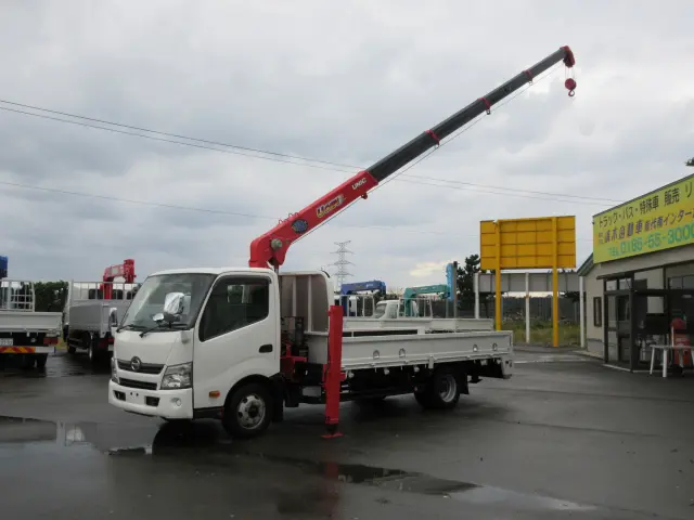 日野 デュトロ TKG-XZU720Mの写真33