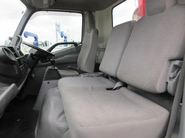 日野 デュトロ TKG-XZU720Mの写真41