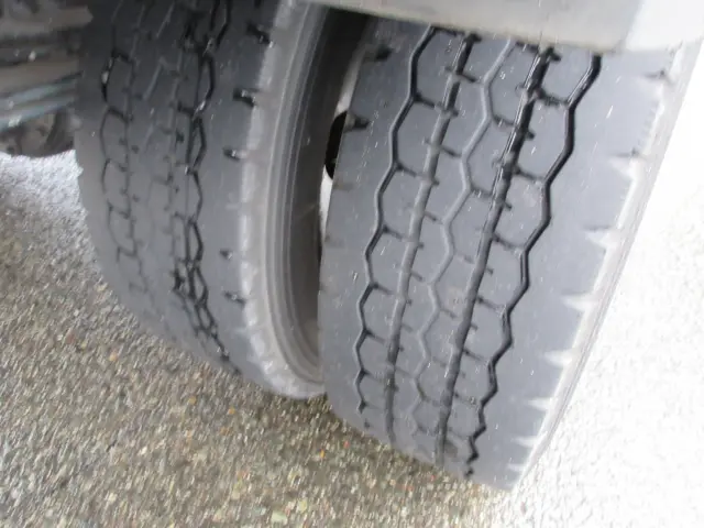 日野 デュトロ TKG-XZU720Mの写真43