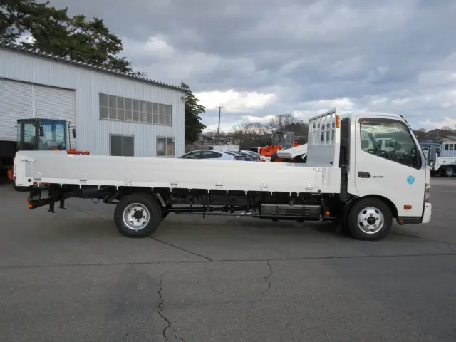 日野 デュトロ TKG-XZU720Mの写真8