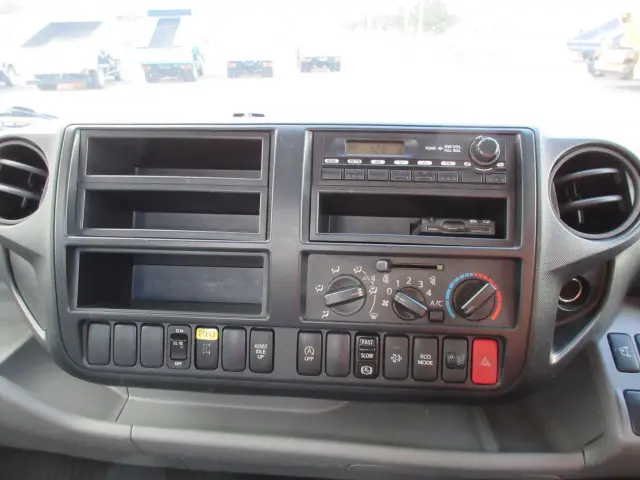 日野 デュトロ TKG-XZU720Mの写真12