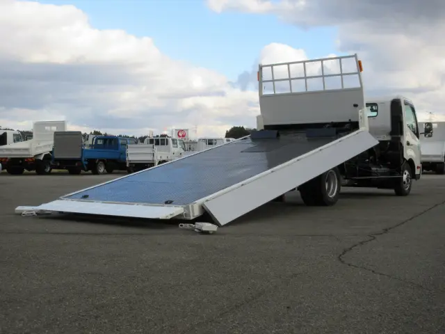 日野 デュトロ TKG-XZU720Mの写真31