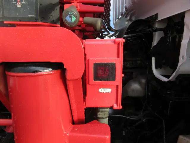 三菱 キャンター PDG-FE83DYの写真10