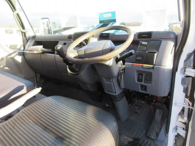 三菱 キャンター PDG-FE83DYの写真36