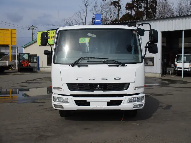 三菱 ファイター LKG-FK72FZの写真2