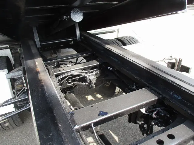 三菱 ファイター LKG-FK72FZの写真35