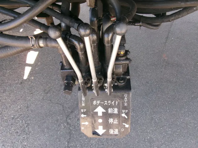 日野 レンジャー ADG-FJ7JKWGの写真20