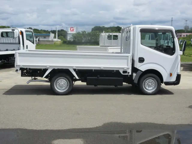 日産 アトラス PDG-SZ5F24(4WD)の写真8