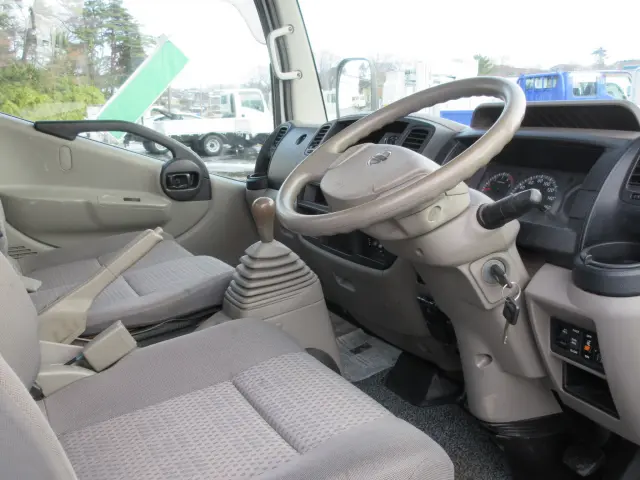 日産 アトラス PDG-SZ5F24(4WD)の写真24