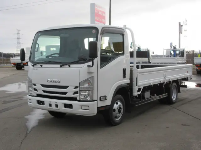 いすゞ エルフ TKG-NPS85AR(4WD)の写真1