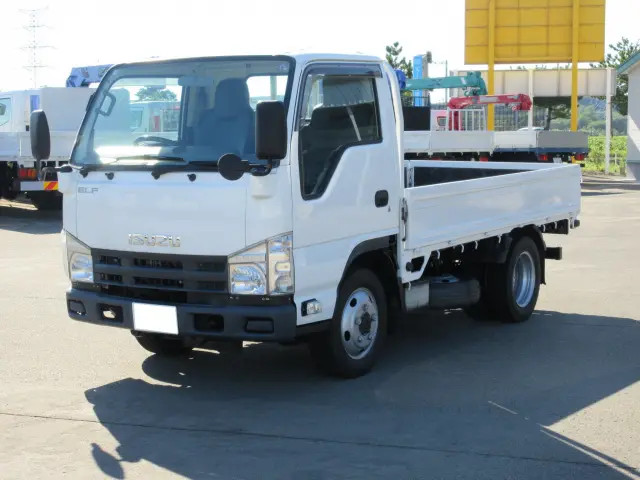 いすゞ エルフ BKG-NHS85A(4WD)の写真1