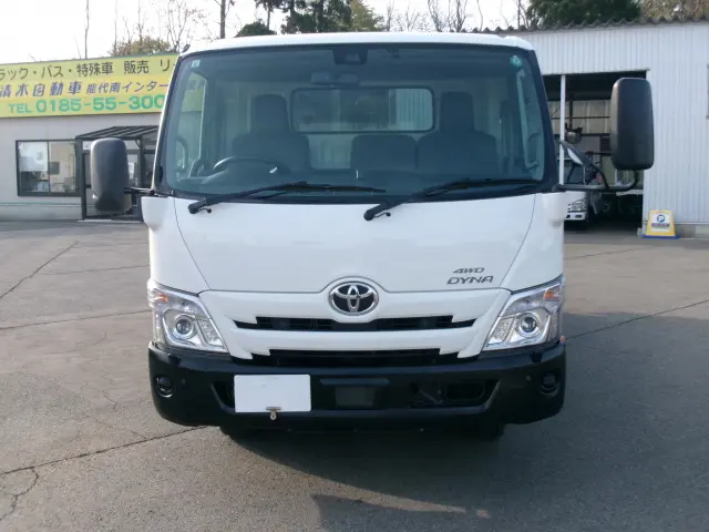 トヨタ ダイナ 2KG-XZU775(4WD)の写真2