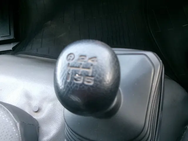 トヨタ ダイナ 2KG-XZU775(4WD)の写真19