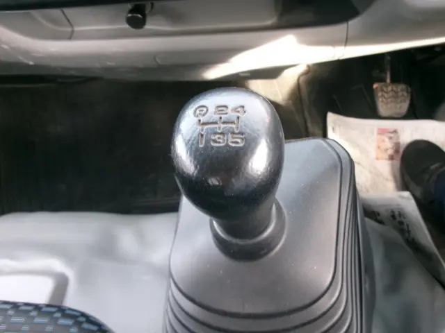 日野 デュトロ 2KG-XZU675M(4WD)の写真28