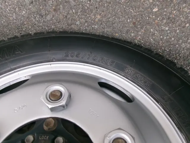 日野 デュトロ 2KG-XZU675M(4WD)の写真40