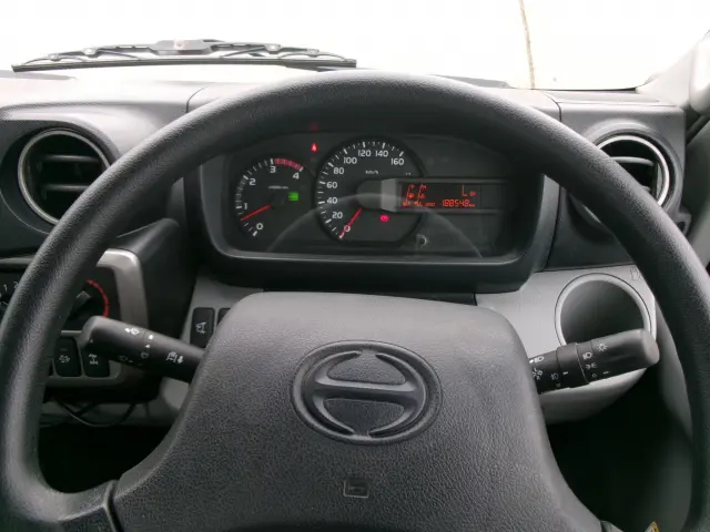 日野 デュトロ TKG-XZU675M(4WD)の写真18