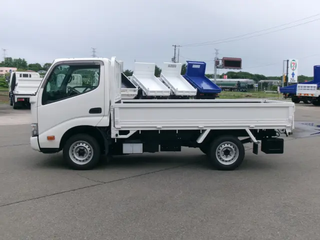 トヨタ ダイナ LDF-KDY281(4WD)の写真4