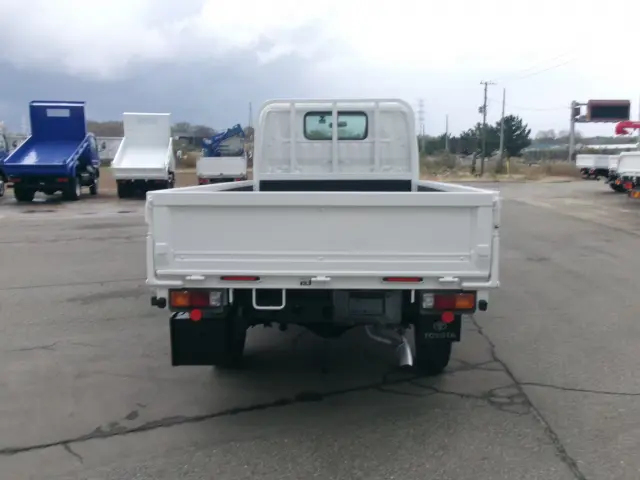 トヨタ ダイナ LDF-KDY281(4WD)の写真6