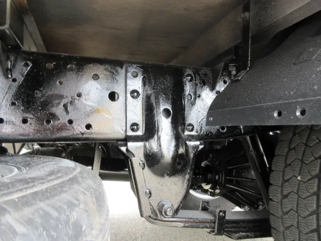 いすゞ エルフ TKG-NHS85A(4WD)の写真19