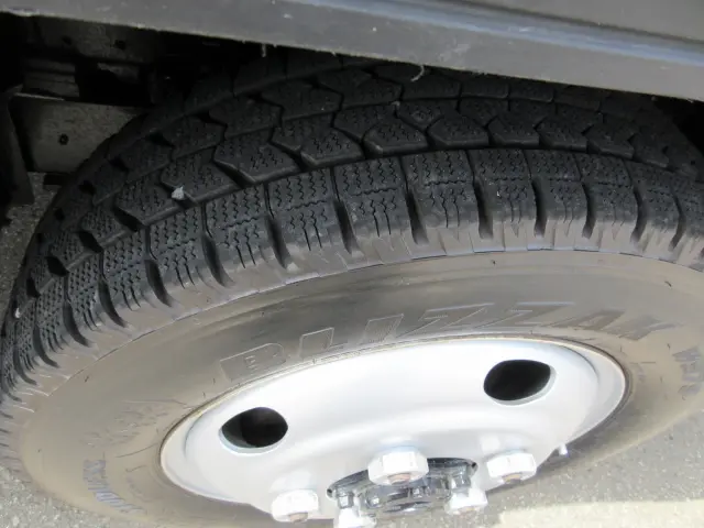 いすゞ エルフ TKG-NHS85A(4WD)の写真29