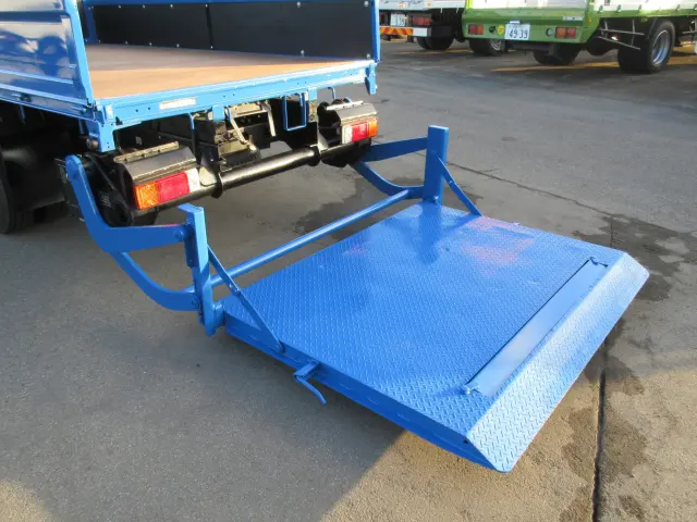 日野 デュトロ TKG-XZU695M(4WD)の写真17