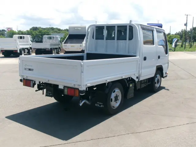 いすゞ エルフ TRG-NHS85A(4WD)の写真7
