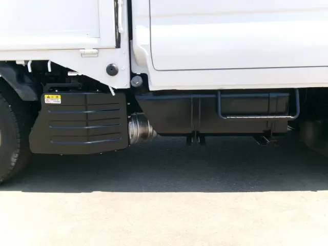 いすゞ エルフ TRG-NHS85A(4WD)の写真22