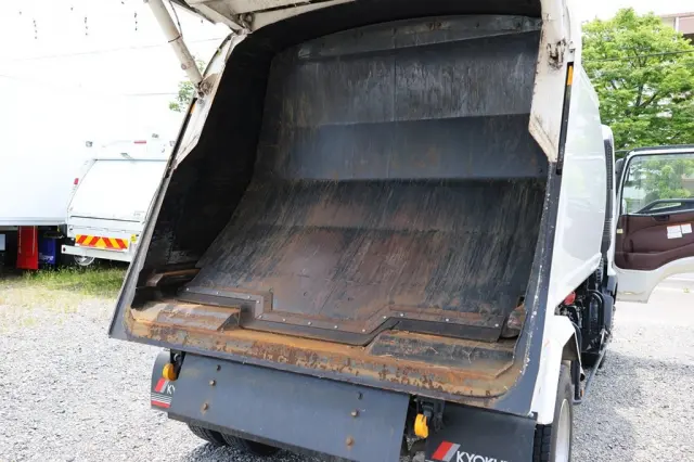 日野 レンジャー 2KG-FC2ABA(2WD)の写真7