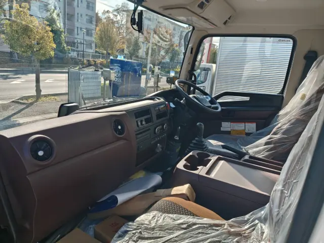 日野 レンジャー 2PG-FC2ABA(2WD)の写真13