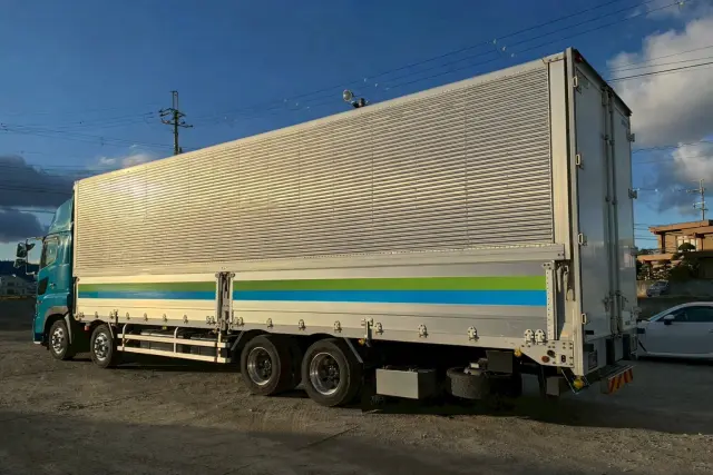 日野 プロフィア 2DG-FW1AHG(8x4)の写真5