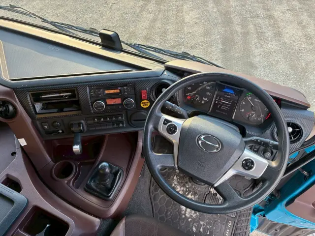 日野 プロフィア 2DG-FW1AHG(8x4)の写真13