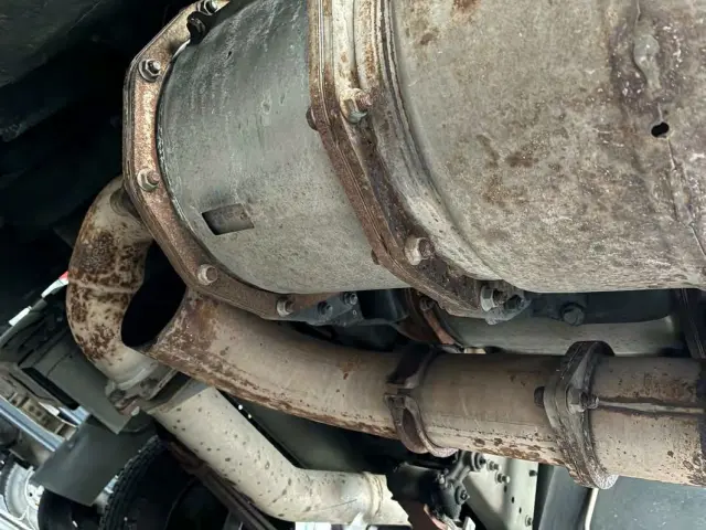 日野 プロフィア 2DG-FW1AHG(8x4)の写真18