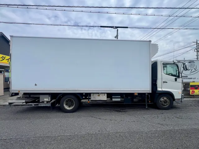 日野 レンジャー TKG-FC9JJAA(2WD)の写真4