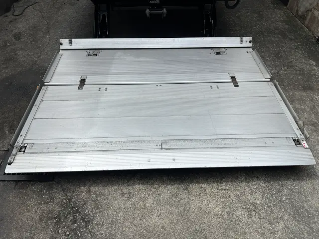 日野 レンジャー TKG-FC9JJAA(2WD)の写真9