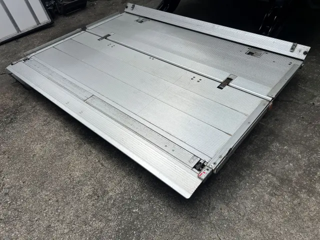 日野 レンジャー TKG-FC9JJAA(2WD)の写真10