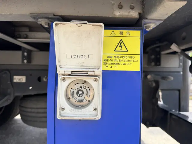 いすゞ エルフ TPG-NKR85ANの写真21