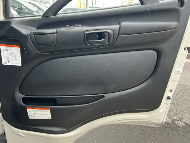 日野 レンジャー TKG-FC9JJAA(2WD)の写真22