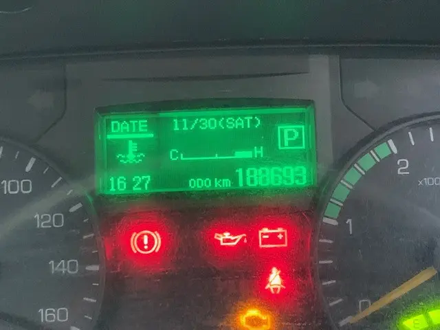 三菱 キャンター TPG-FBA00(2WD)の写真13