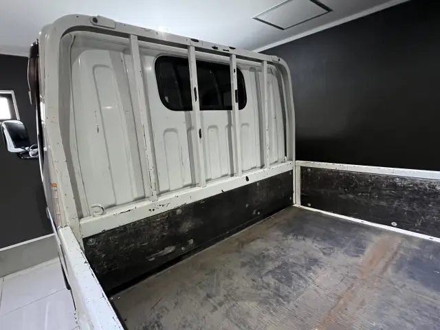 三菱 キャンター TPG-FBA00(2WD)の写真16