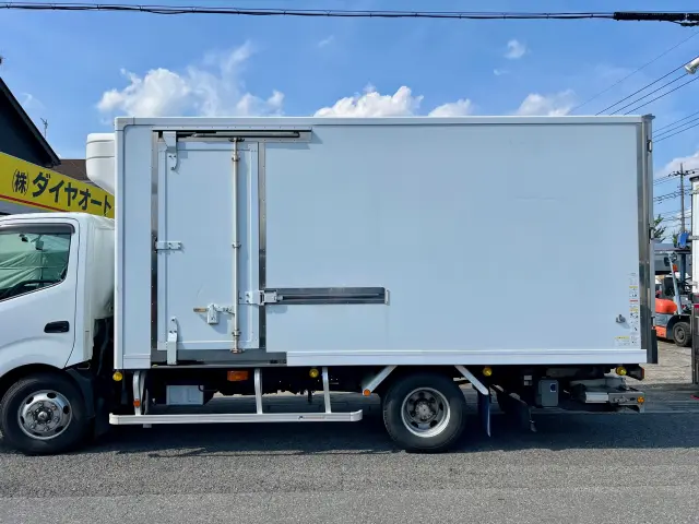 日野 デュトロ TKG-XZU712M(2WD)の写真6