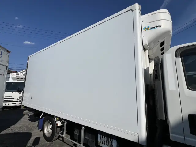 いすゞ エルフ TPG-NPR85ANの写真5