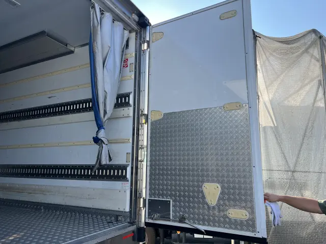 いすゞ エルフ TPG-NPR85ANの写真15