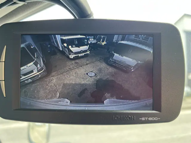 いすゞ エルフ PB-NKR81ANの写真18