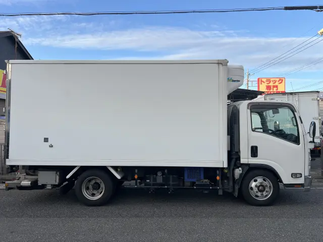 いすゞ エルフ TPG-NPR85AN(2WD)の写真2