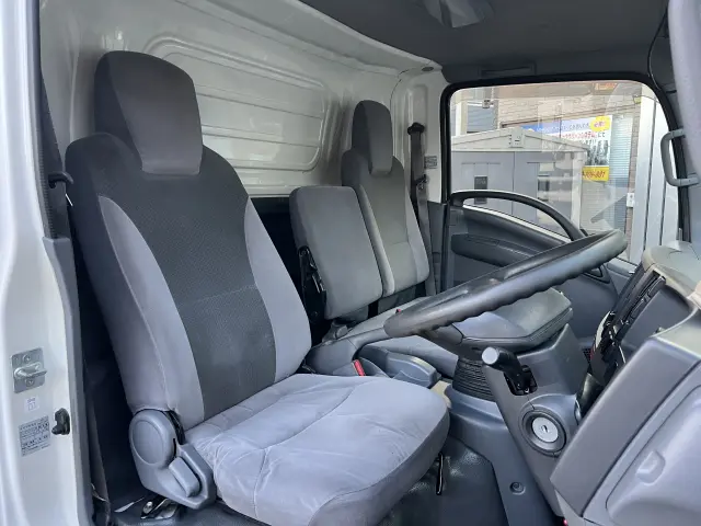 いすゞ エルフ TPG-NPR85AN(2WD)の写真10