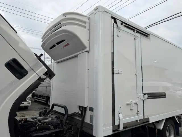 いすゞ エルフ TPG-NPR85AN(2WD)の写真10