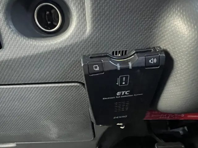 いすゞ エルフ TPG-NPR85AN(2WD)の写真13