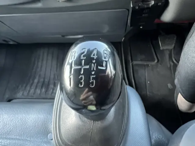 いすゞ エルフ TPG-NPR85AN(2WD)の写真15